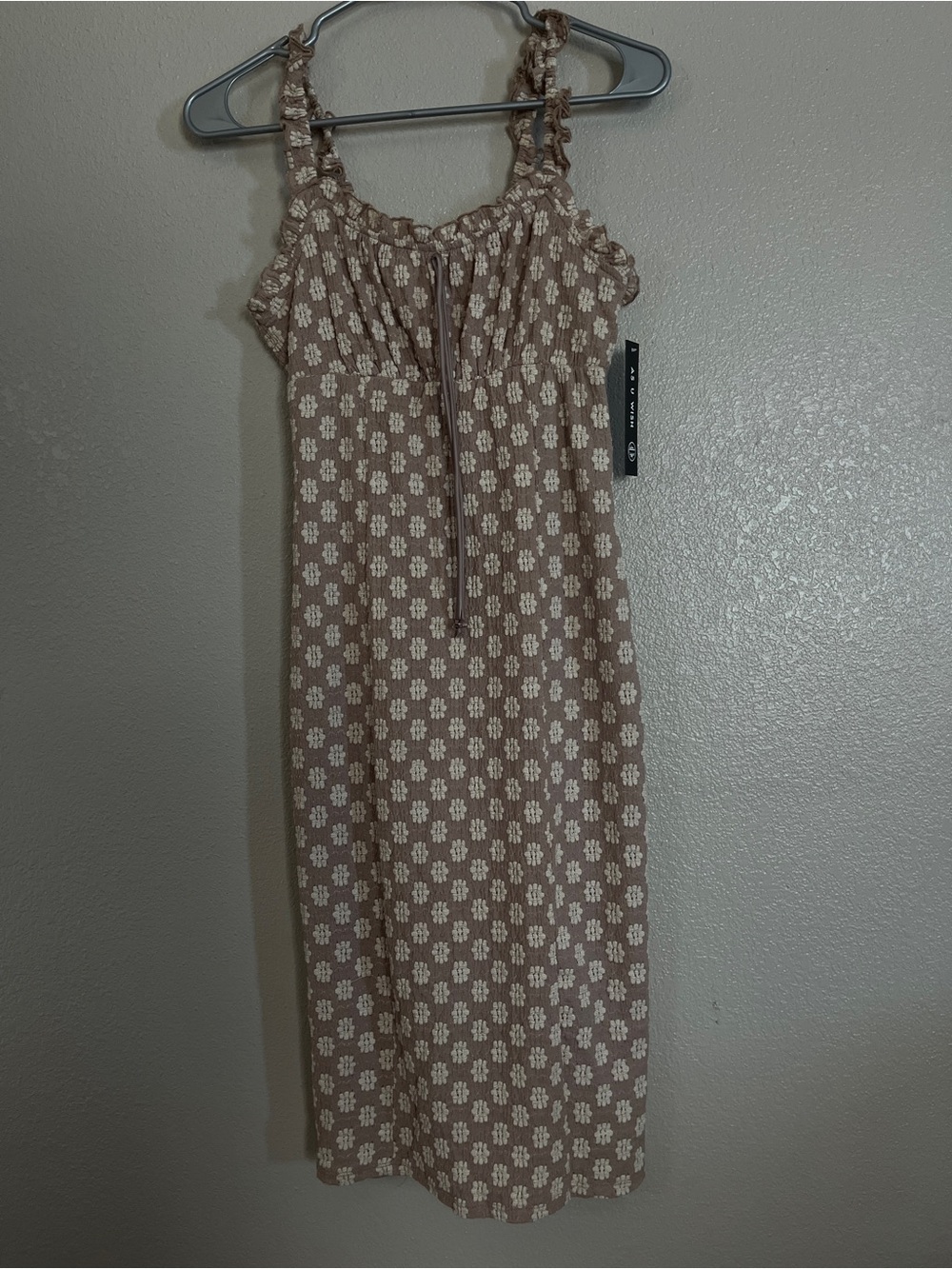 NWT Floral Smocked Midi Dress in Dusty Rose - Picture 3 of 8